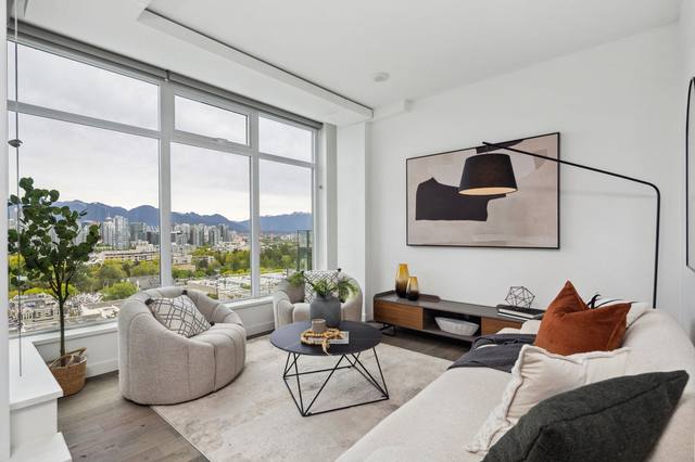 905 – 728 W 8th Avenue